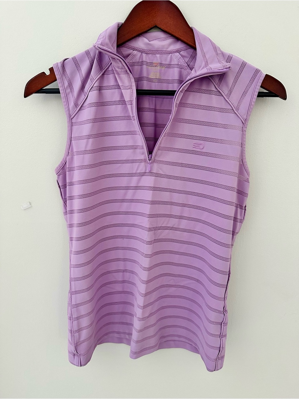 Dockers Lavender Striped Sleeveless Athletic Sweat-Wicking Quarter-Zip Tank